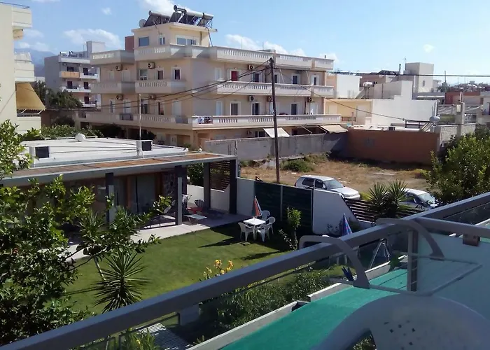 Poppy Beloni Χανιά