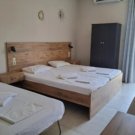 Poppy Beloni Апарт-отель