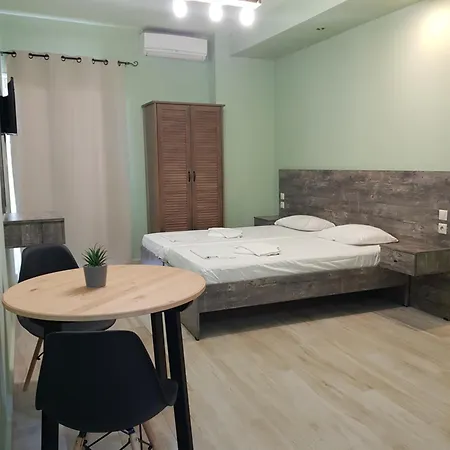 Poppy Beloni 3* 하니아