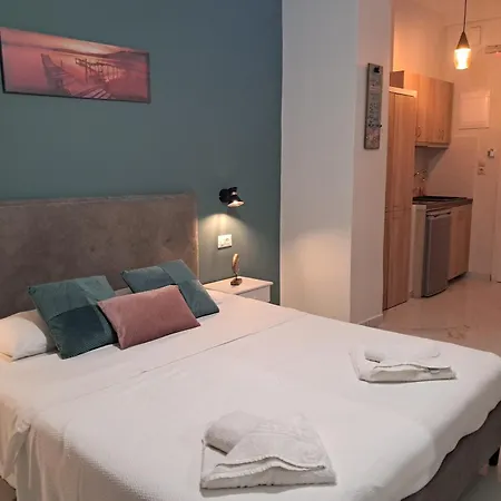 Poppy Beloni 3* Hriszí Aktí Haniá