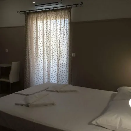 Poppy Beloni 아파트호텔