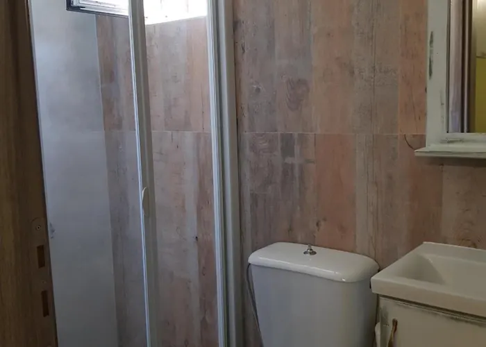 Poppy Beloni アパートホテル ハニア