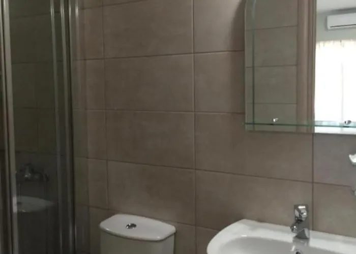 Poppy Beloni アパートホテル