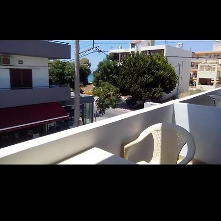 Poppy Beloni 公寓式酒店 干尼亞