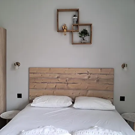 Poppy Beloni Chania (Crete)