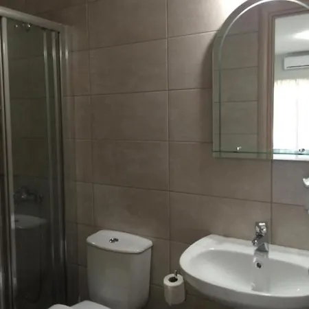 Poppy Beloni 公寓式酒店