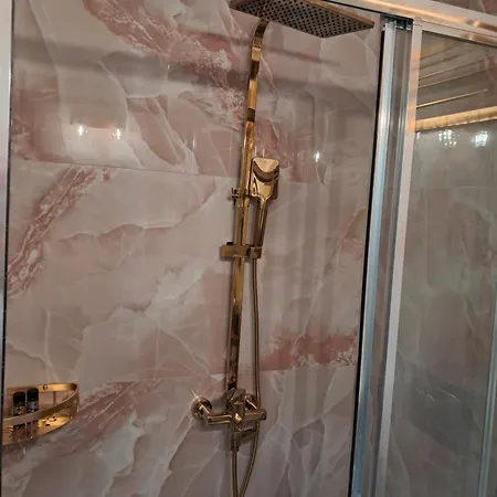 公寓式酒店 Poppy Beloni