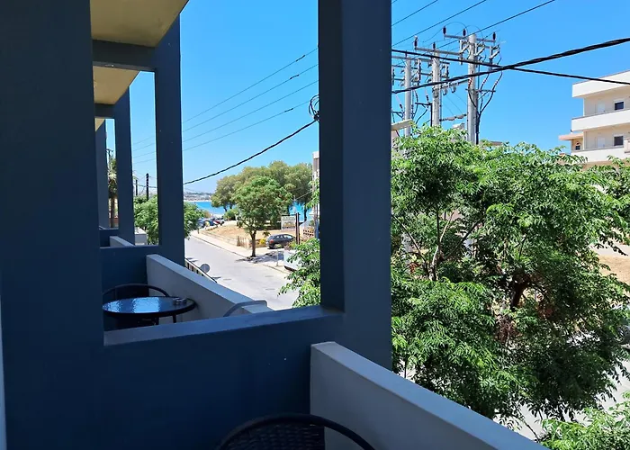 Hotel apartamentowy Poppy Beloni