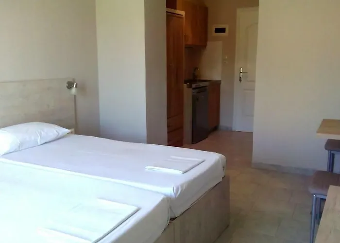 Poppy Beloni Hotel apartamentowy 3*